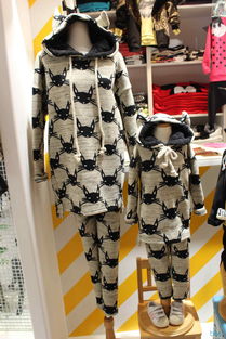 韓國東大門時尚服飾批發(fā)與零售，直發(fā)中國，期待合作共贏